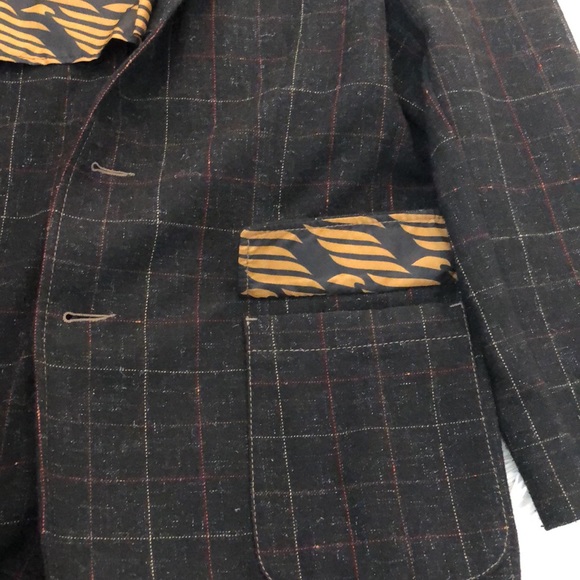 Armani Sport Coat - Picture 8 of 12